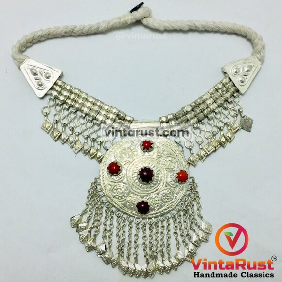 Silver Massive Pendant, Kuchi Handmade Classic Pendant With Dangling Leaf Style - Picture 6 of 10